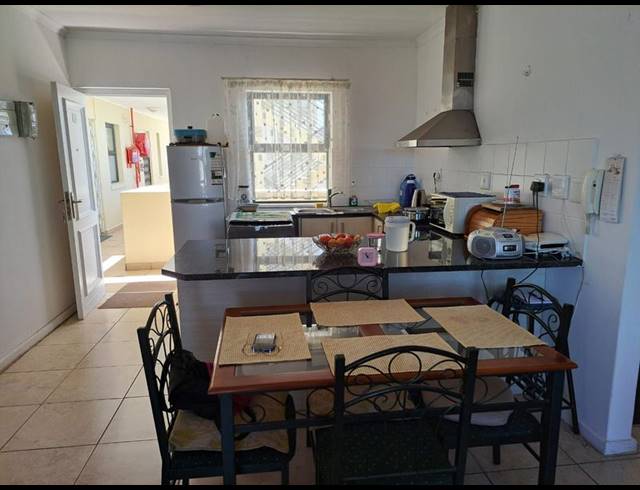 2 BEDROOM APARTMENT FOR SALE IN VAN RYNEVELD